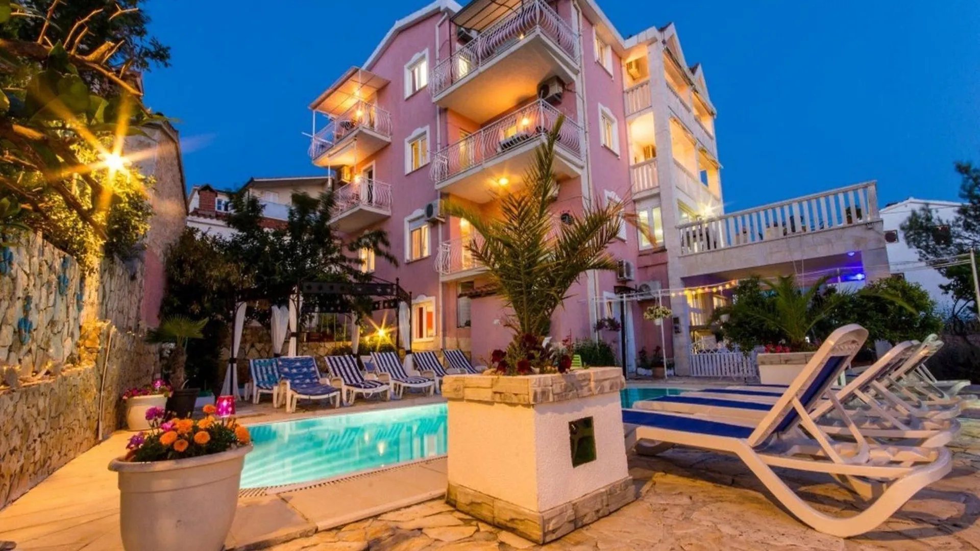 Villa Stil - One Bedroom Apartment With Balcony And Sea View 102 Trogir