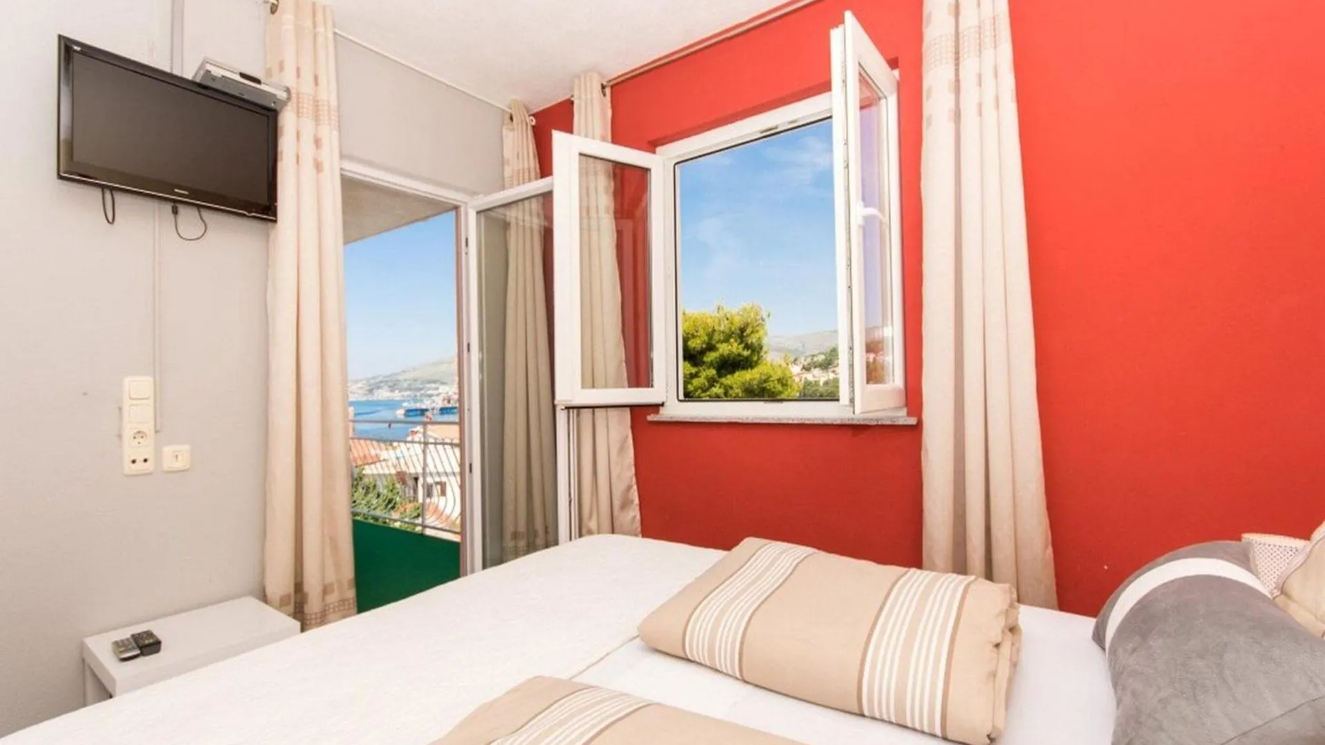 Villa Stil - One Bedroom Apartment With Balcony And Sea View 102 Trogir Croatia